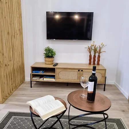 Bialy Kruk Vis-a-vis Jasnej Gory 2b *