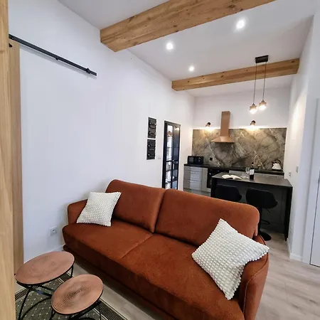 Lejlighed Bialy Kruk Vis-a-vis Jasnej Gory 2b Częstochowa