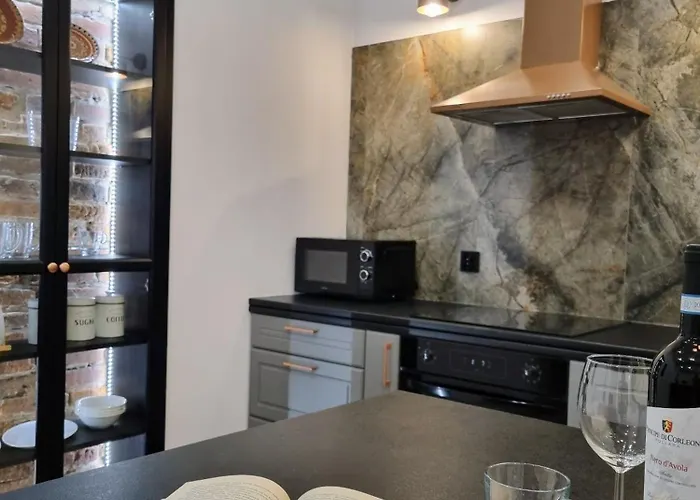 Apartmán Bialy Kruk Vis-a-vis Jasnej Gory 2b